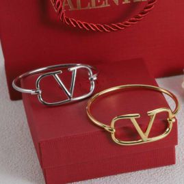 Picture of Valentino Bracelet _SKUValentinobracelet11lyx615924